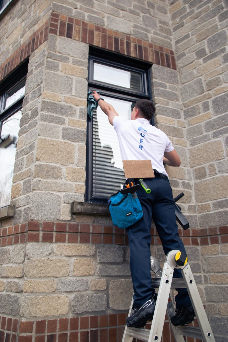 NETTOYAGE DES CADRES